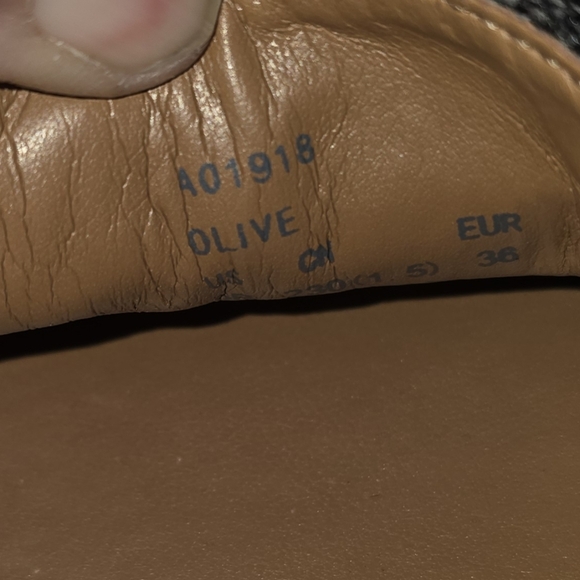 Coach Signature Print Black Loafers Shoes - Picture 4 of 4